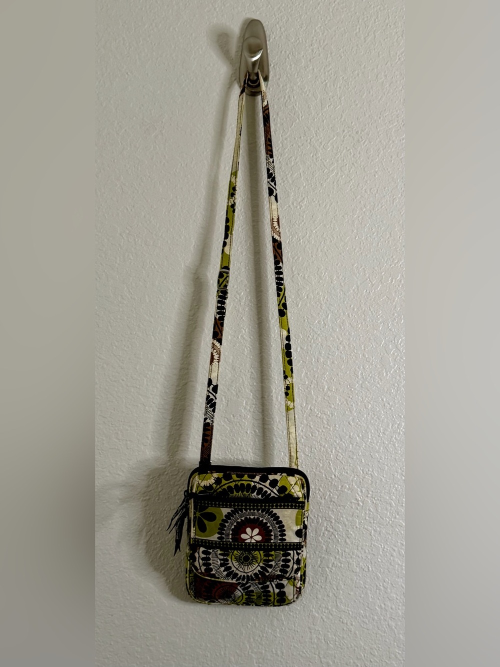 Vera Bradley Cocoa Moss Little Hipster Crossbody Bag Retired Quilted Green